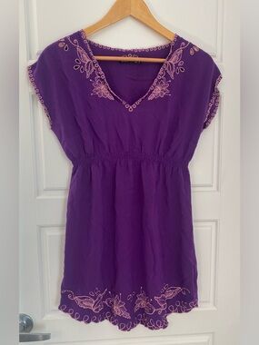Atmosphere Size 8 Purple Embroidered V-Neck Midi Dress